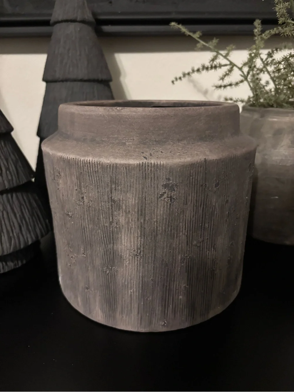 N/A neutral gray
